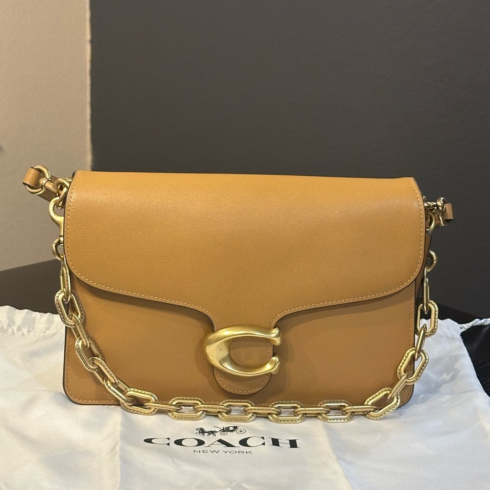 Coach Chain Tabby Honey Brown